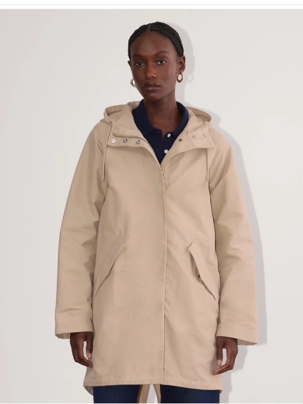 Everlane the renew anorak in trench coat khaki
Size small